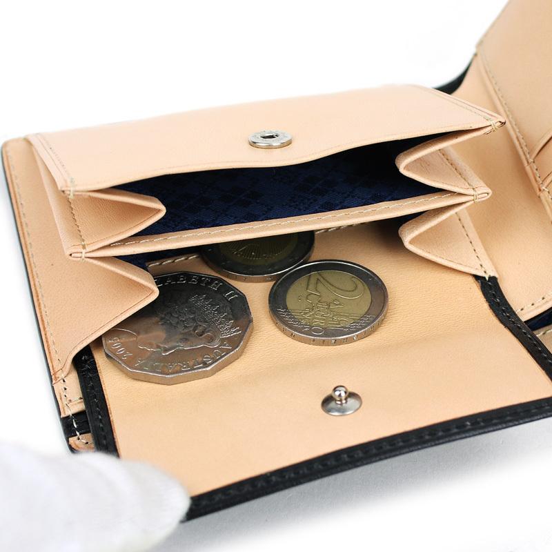 P.I.D PID ピーアイディー VASTO ヴァスト 二つ折り財布 小銭入れあり