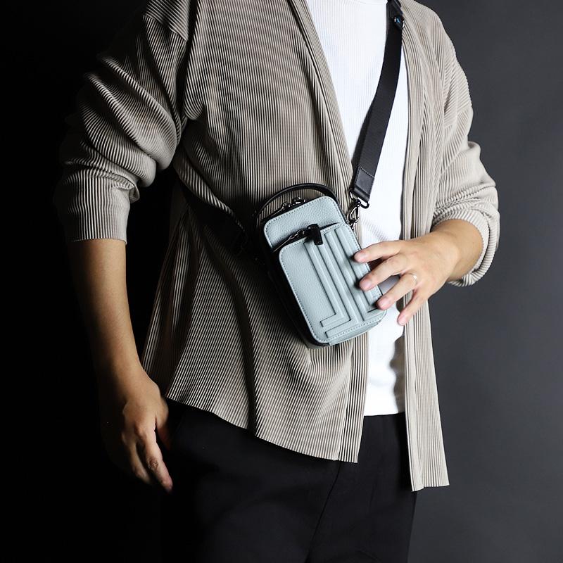 LANVIN en Bleu ランバンオンブルー Timbre タンブル スマホショルダー