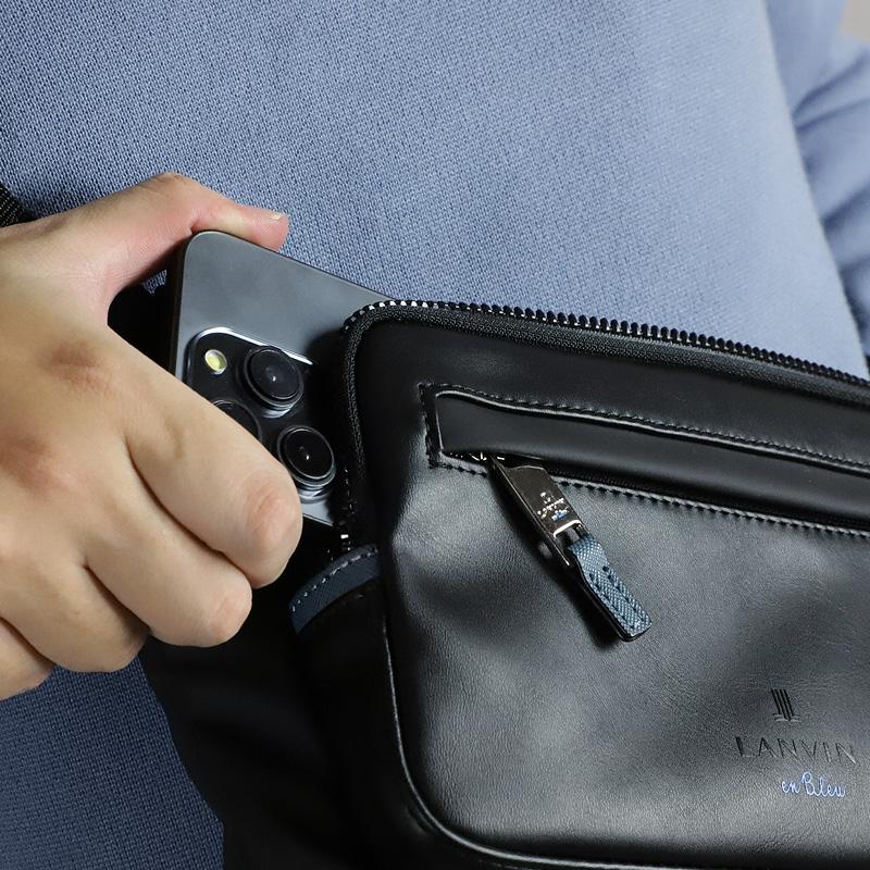 LANVIN en Bleu ランバンオンブルー ミニショルダーバッグ LANVIN en Bleu ランバンオンブルー ミニショルダーバッグ