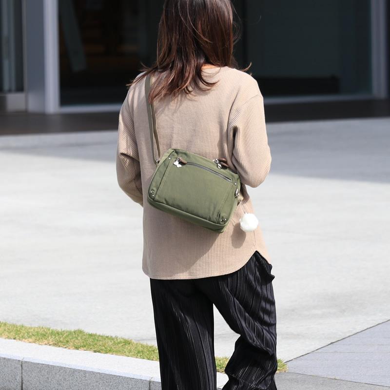 Kanana project カナナプロジェクト Freeway フリーウェイショルダー PJ8-3rd ショルダーバッグ 斜め掛けバッグ 3L A5 62105 レディース 送料無料の画像