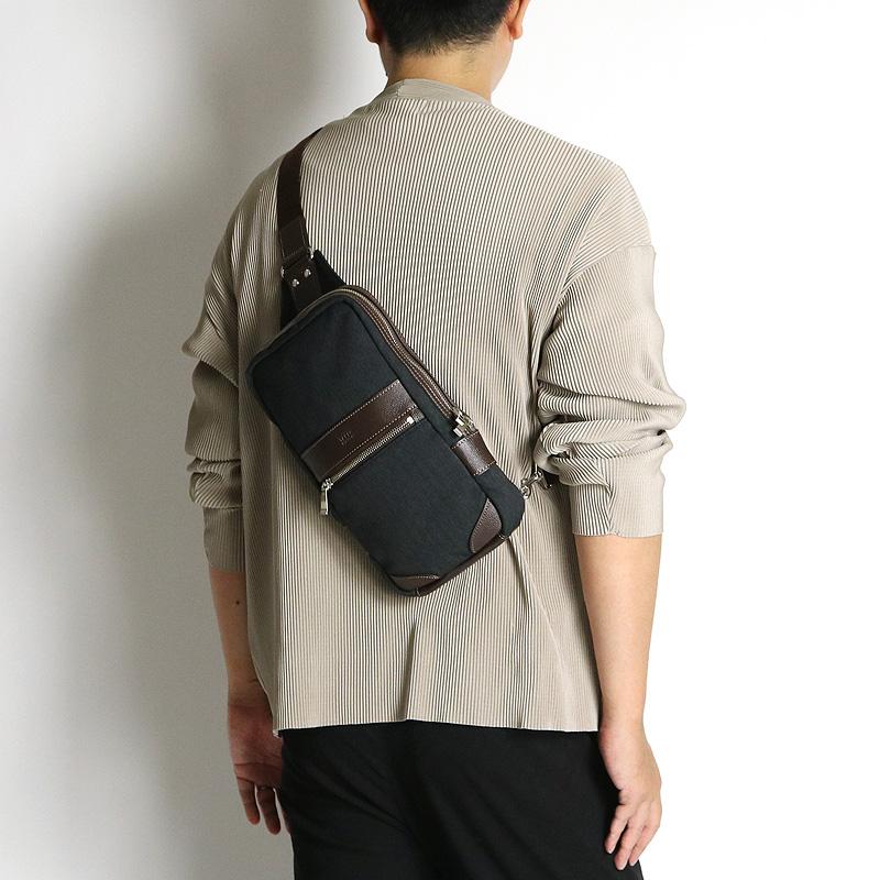 【極美品】TAKEO KIKUCHI タケオキクチ ショルダー ボディバッグ TAKEO KIKUCHI（タケオキクチ） TAKEO KIKUCHI TK ショルダーバッグ