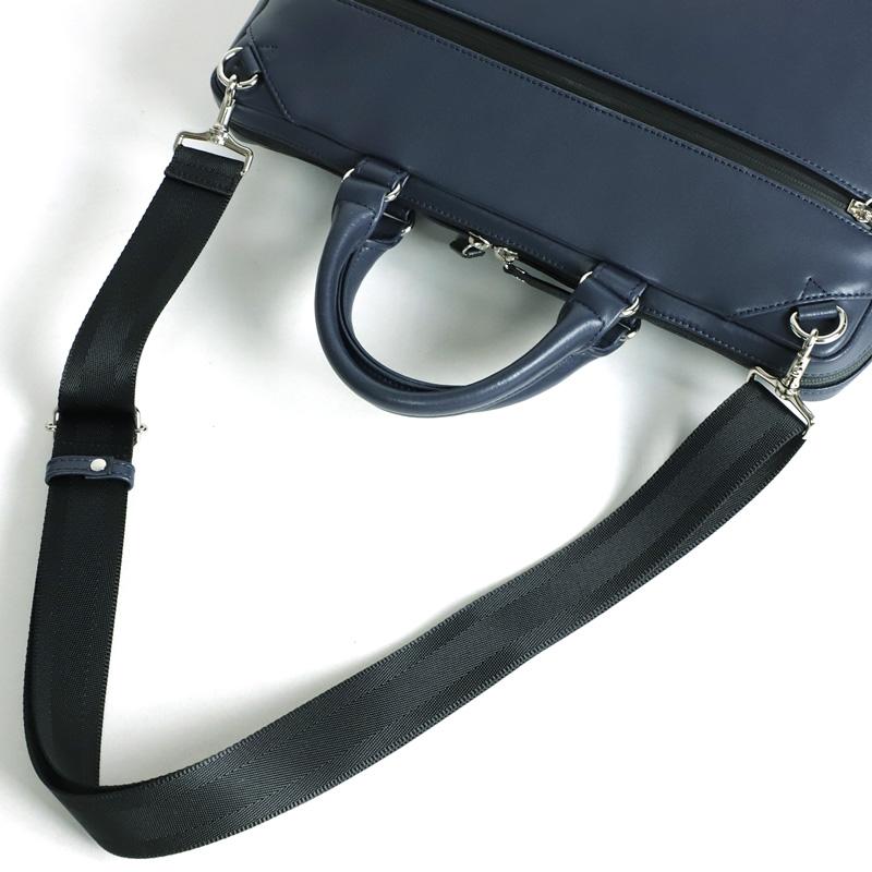 【新品未使用】正規店購入品 タケオキクチ ビジネスバッグ A4収納 ショルダー付 TAKEO KIKUCHI（タケオキクチ） ビジネスバッグ A4 ショルダーバッグ