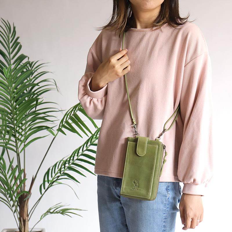 SNOOPY（スヌーピー） PEANUTS SNOOPY Full of Heart マルチケース