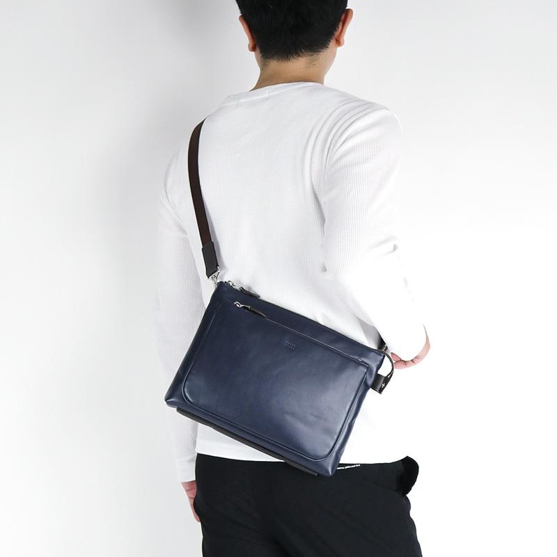 TAKEO KIKUCHI（タケオキクチ） SERNO セレーナ クラッチショルダー