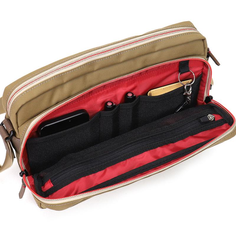 TAKEO KIKUCHI（タケオキクチ） True トゥルー ショルダーバッグ 斜め