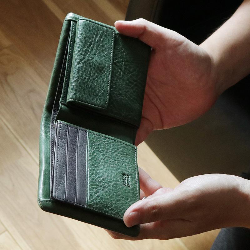 TAKEO KIKUCHI（タケオキクチ） SOPHIA ソフィア 二つ折り財布 小銭