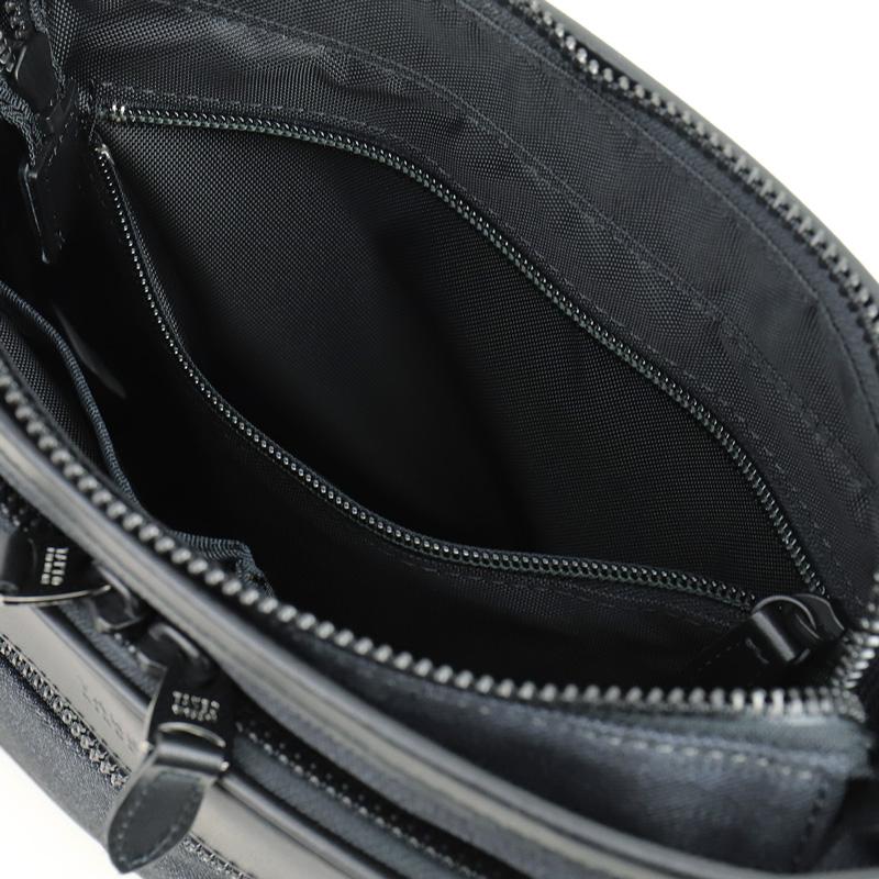 TAKEO KIKUCHI（タケオキクチ） Quest クエスト ショルダーバッグ 斜め