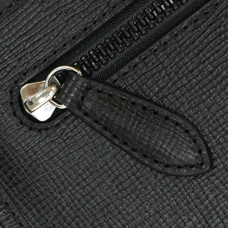 TAKEO KIKUCHI（タケオキクチ） GISELLNEW ジゼルニュー クラッチ