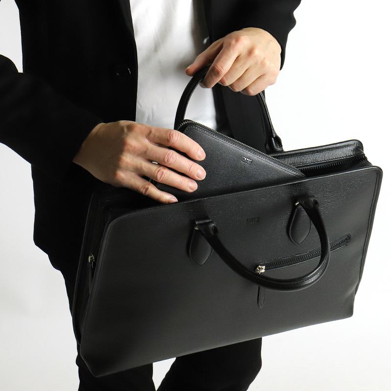 【未使用級　美品】タケオキクチ　ビジネスバッグ高級レザーA4 PC収納　ブラック 楽天市場】タケオキクチ ビジネスバッグ メンズ B4 A4 TAKEO