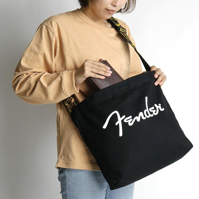 Fender（フェンダー） ショルダーバッグ 斜め掛けバッグ A4 軽量