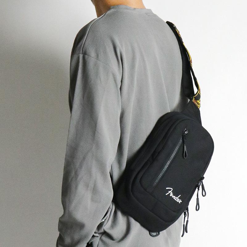 Fender　ボディーバッグ　黒　美品　使用回数極少 Fender（フェンダー） 最大42%☆5/3限定 正規取扱店 ボディバッグ