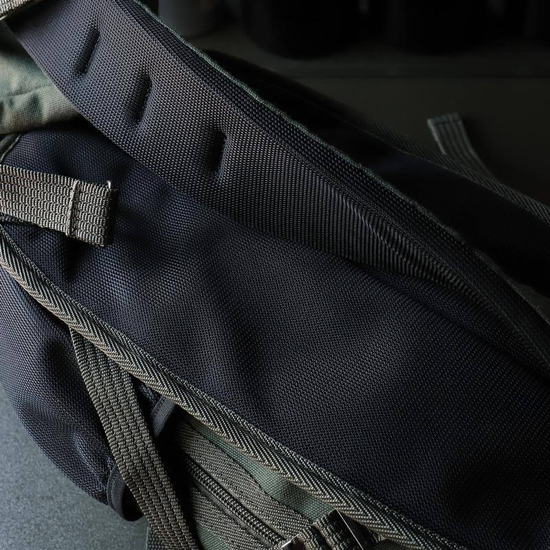 AVIREX（アヴィレックス） 限定モデル EAGLE イーグル TOP GUN トップ