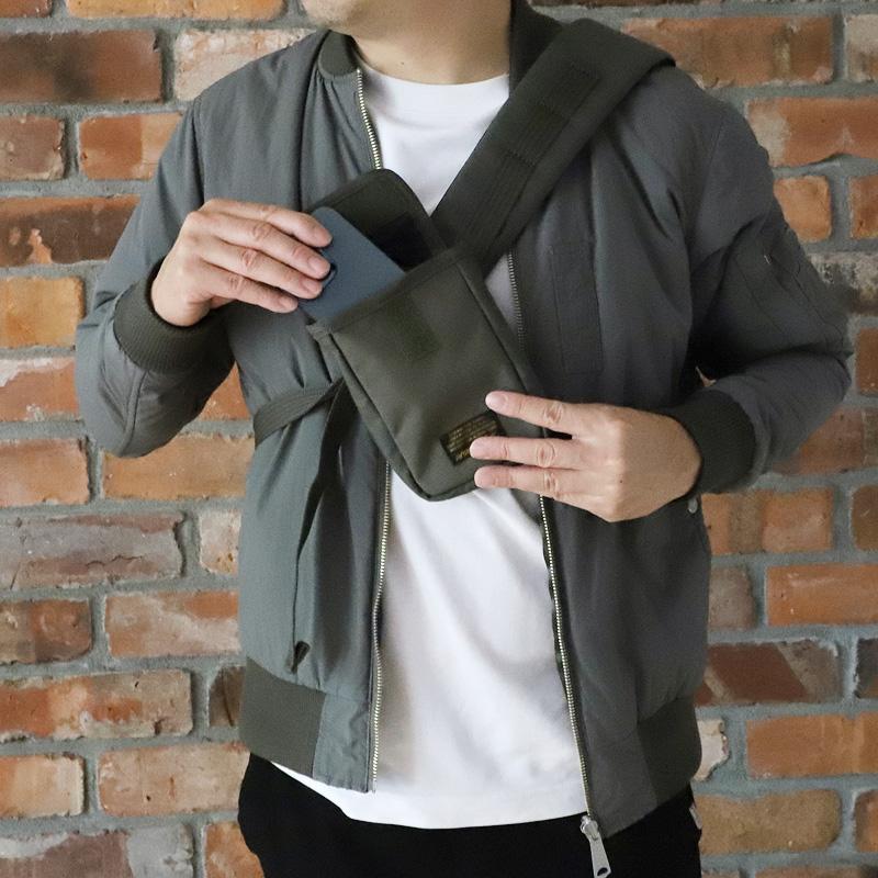 AVIREX（アヴィレックス） ボディバッグ 限定モデル AVIREX EAGLE