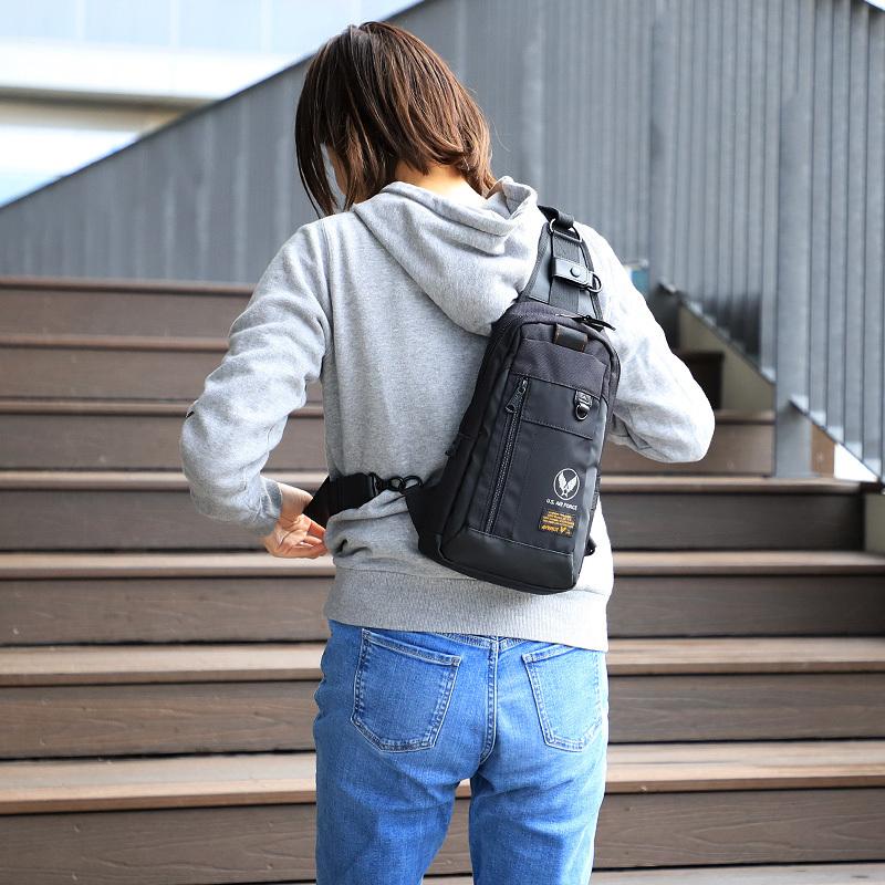 AVIREX（アヴィレックス） REGLESS レグリス ボディバッグ ワン