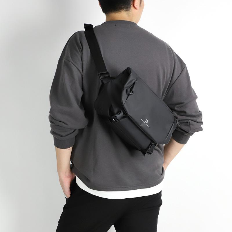 マイケルリンネル  SLING BAG(スリングバッグ)  6L  BLACK MICHAEL LINNELL（マイケルリンネル） ボディバッグ 斜め掛けバッグ