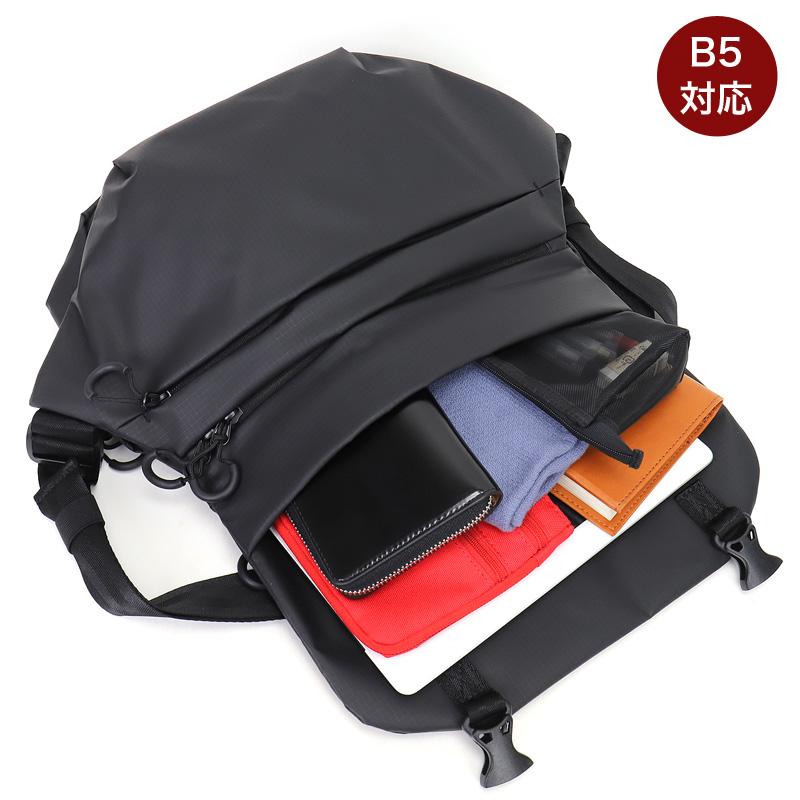 MICHAEL LINNELL（マイケルリンネル） ボディバッグ 斜め掛けバッグ