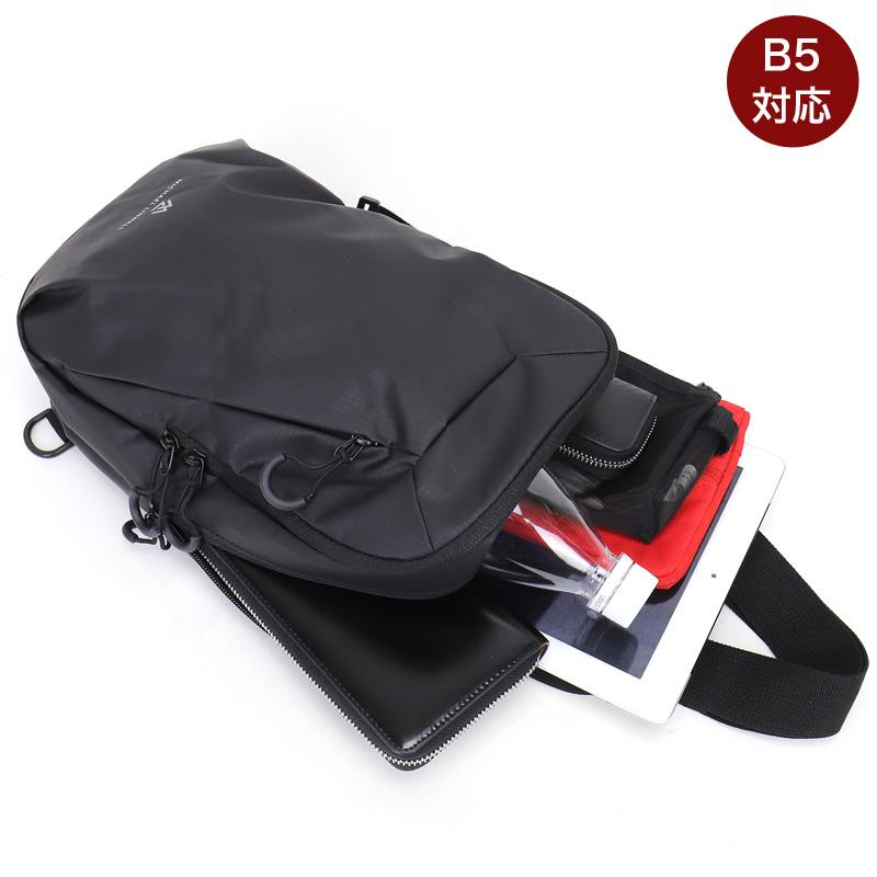 MICHAEL LINNELL（マイケルリンネル） A.R.M.S アームズ ボディバッグ