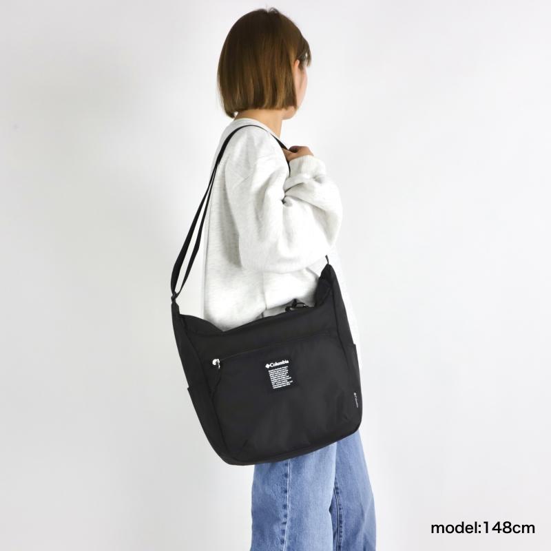Columbia コロンビア ショルダーバッグ 斜め掛けバッグ A4 軽量