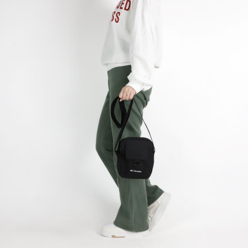 Columbia コロンビア ミニショルダーバッグ 斜め掛けバッグ Columbia コロンビア ミニショルダーバッグ 斜め掛けバッグ