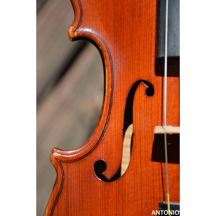 "MARCONI LORENZO CREMONA 1946" |  | 05