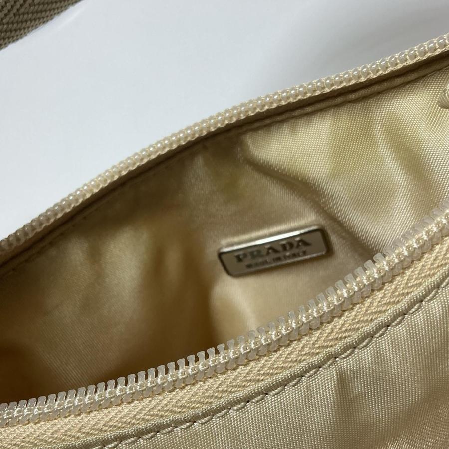 PRADA プラダ　トライアングルロゴ　ナイロン　ホーボー　ミニ　ハンドバッグ　ベージュ【中古】_6
