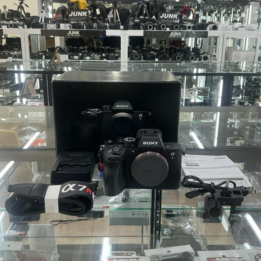 ソニー SONY デジタルカメラ ミラーレスα7R V 黒 ILCEー7RM5【中古