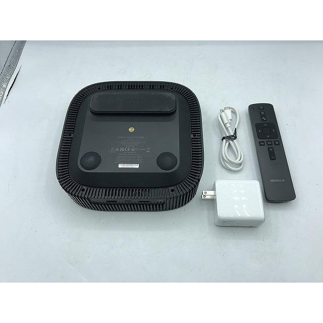 Nebula Vega プロジェクター 三脚スタンド、キャリーケース付き Nebula