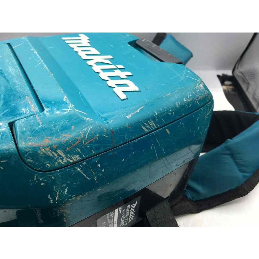 ⭐️Makita VC260D 背負い式コードレスクリーナー　ジャンク品 ⭐️Makita VC260D 背負い式コードレスクリーナー ジャンク品