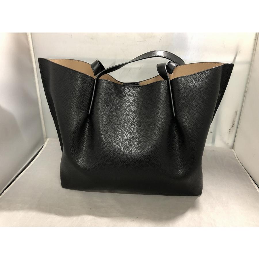 マイケルコース　ショルダーバッグ MICHAEL KORS（マイケルコース） ショルダーバッグ ナイロン/レザー