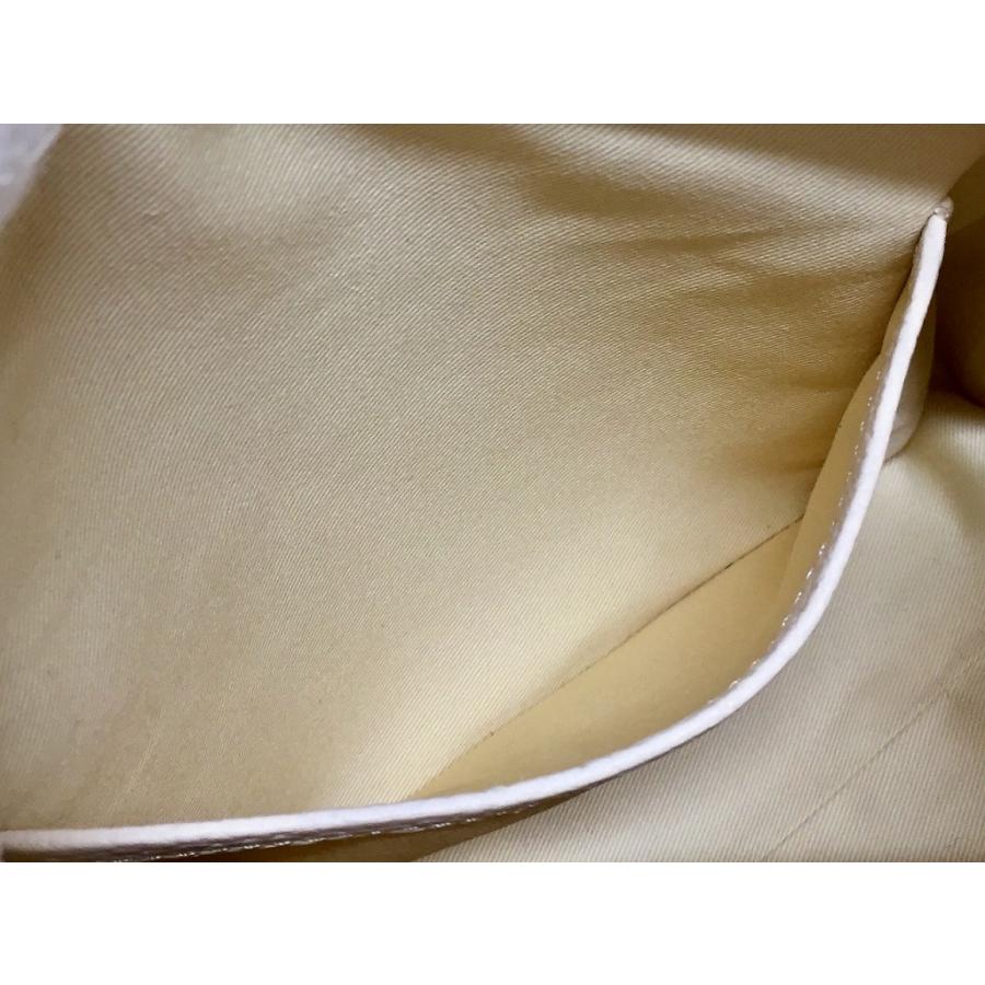 キタムラ Kitamura 【美品】 斜め掛け レザー ショルダーバッグ