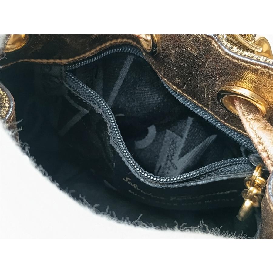 サルヴァトーレフェラガモ Salvatore Ferragamo 巾着バッグ ゴールド