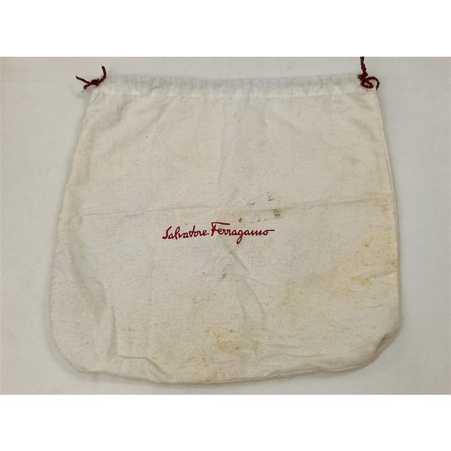 サルヴァトーレフェラガモ Salvatore Ferragamo 巾着バッグ ゴールド