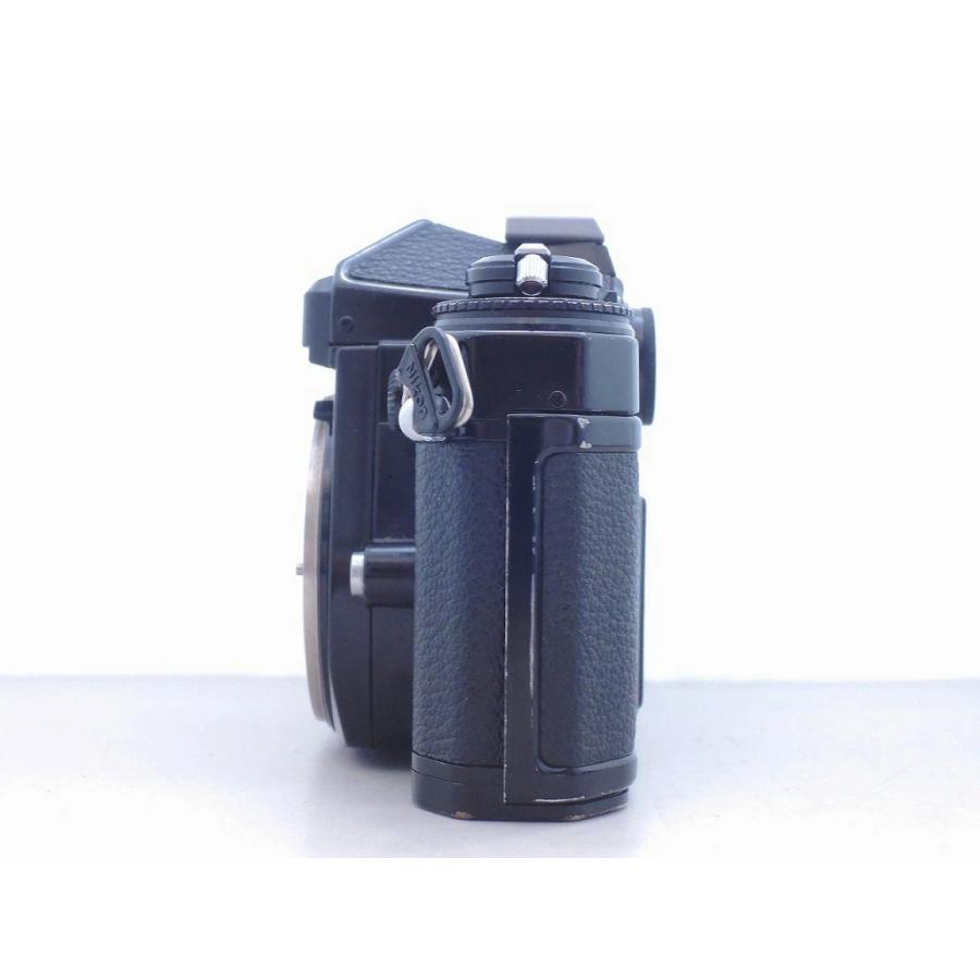 ニコン Nikon フィルム一眼レフカメラ ボディ FE2の画像