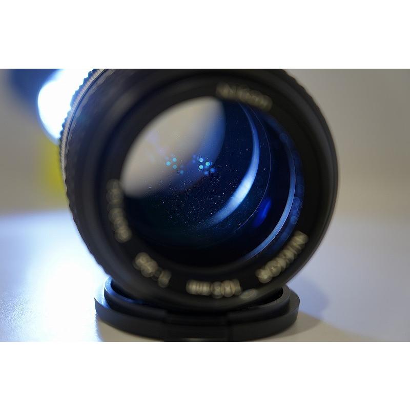 ニコン Nikon Fマウント レンズ Ai NIKKOR 105mm F2.5 : ワットマン