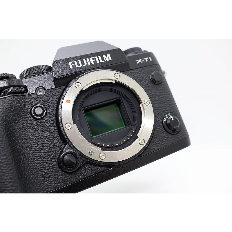 美品 FUJIFILM フジフィルム ミラーレス X-T1 ブラック フジフィルム FUJIFILM ミラーレス一眼 ボディ APS-C ブラック X-T1