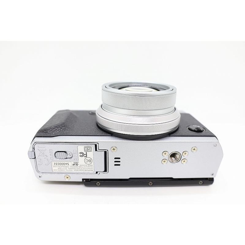 フジフィルム FUJIFILM コンパクトデジタルカメラ X30 : ワットマン