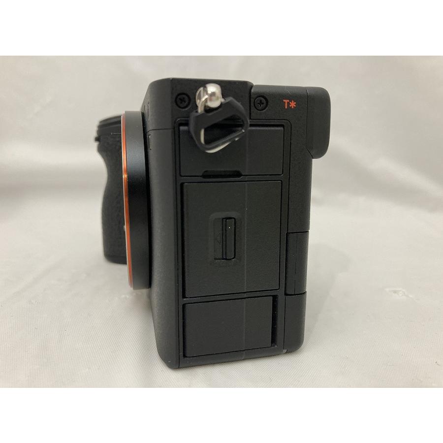 ソニー SONY デジタル一眼レフカメラ ILCE-7CM2の画像