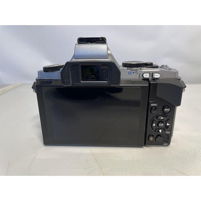 オリンパス OLYMPUS E-M5 デジタル一眼レフカメラ レンズ付属