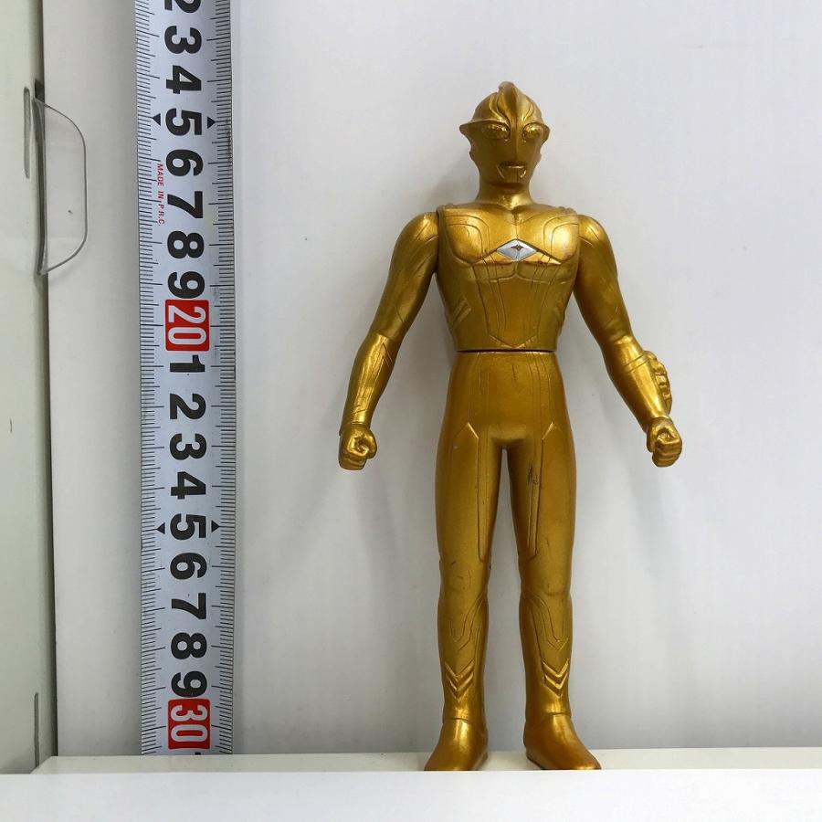 ウルトラマンメビウス黄金の像？ウルトラヒーロー★箱入り ウルトラマンメビウス黄金の像？ウルトラヒーロー☆箱入り