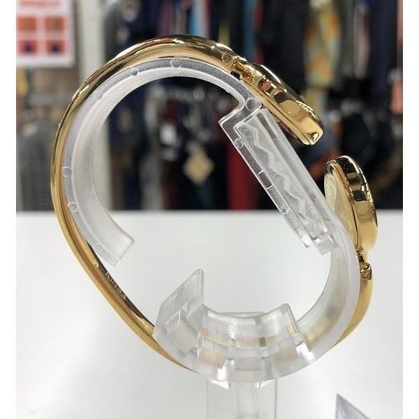 フェンディ FENDI 腕時計 バングルウォッチ 2タイムゾーン フェンディ FENDI 腕時計 バングルウォッチ 2タイムゾーン