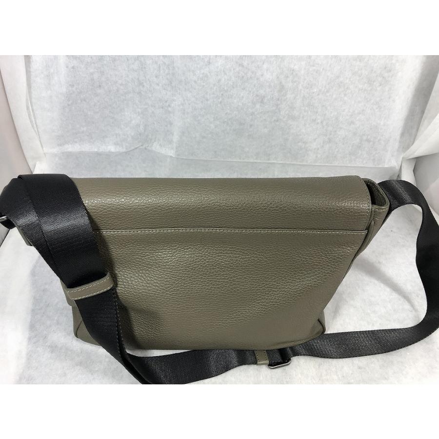 アルマーニ コレッツォーニ ARMANI COLLEZIONI メッセンジャーバッグ