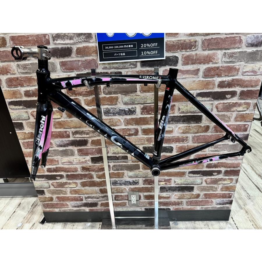 ビアンキ BIANCHI 【ジャンク】VIANIRONE 7 フレームセット 黒・ピンク