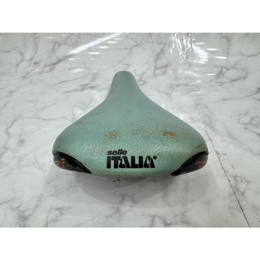 セラ イタリア SELLE ITALIA BIANCHI ロゴ サドル Tri Matic【カウマン