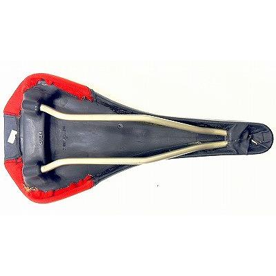 希少 未使用 kuwahara クワハラ プラ サドル レッドAERO エアロ クワハラ KUWAHARA サドル VELO 【カウマン戸塚】 : ワットマン Yahoo