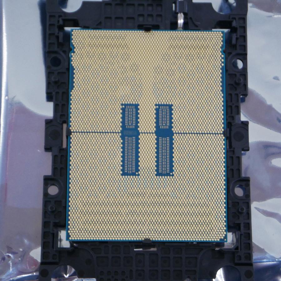 インテル Intel Xeon Gold 6530 2.1GHz/MAX 4GHz CPUのみ