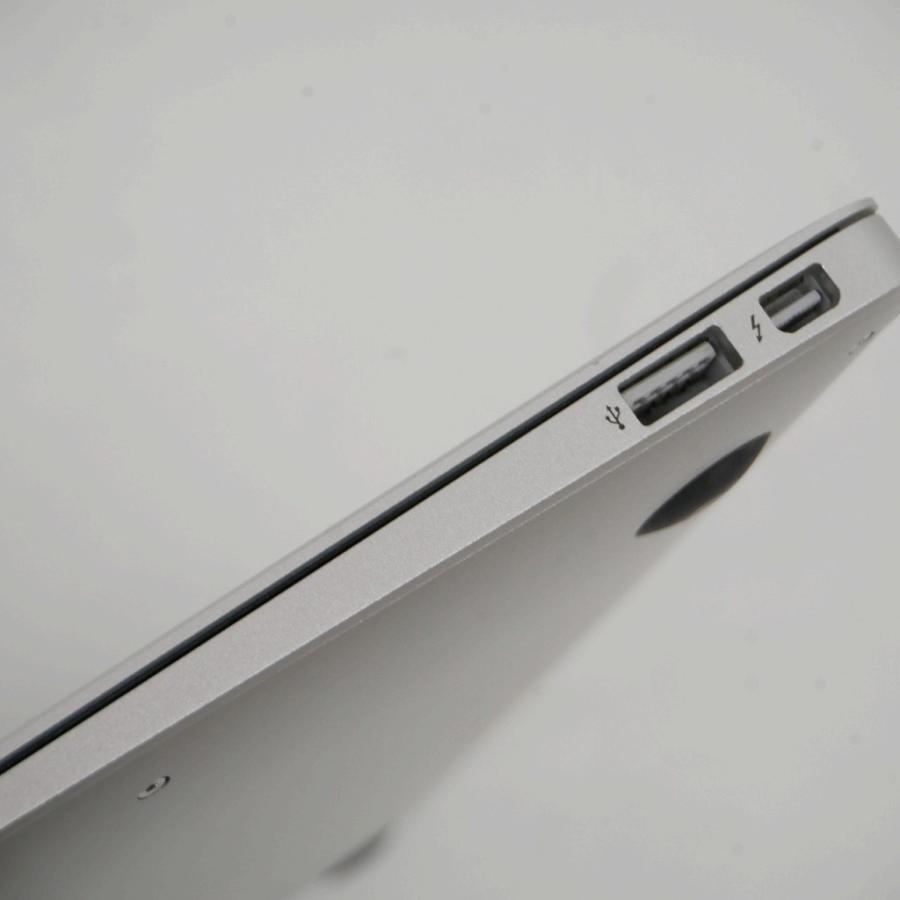 MacBook Air 2015 Early 11インチ / i5 1.6GHz SSD 256GB メモリ 4GB