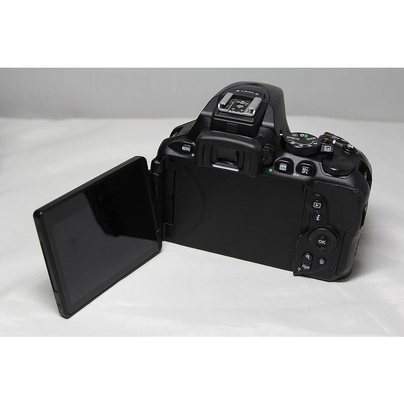 ニコン Nikon デジタル一眼レフカメラ D5600 : ワットマン Yahoo