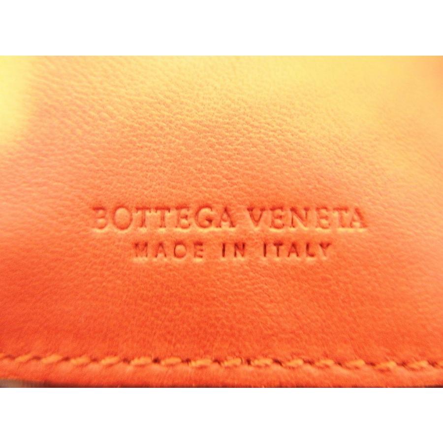 ボッテガヴェネタ BOTTEGA VENETA イントレチャート フラップポーチ