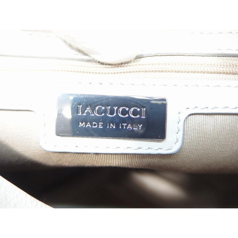 美品 IACUCCI イアクッチ ナイロン レザー ショルダーバッグ ホワイト イアクッチ IACUCCI ワンショルダーバッグ 白（オフホワイト