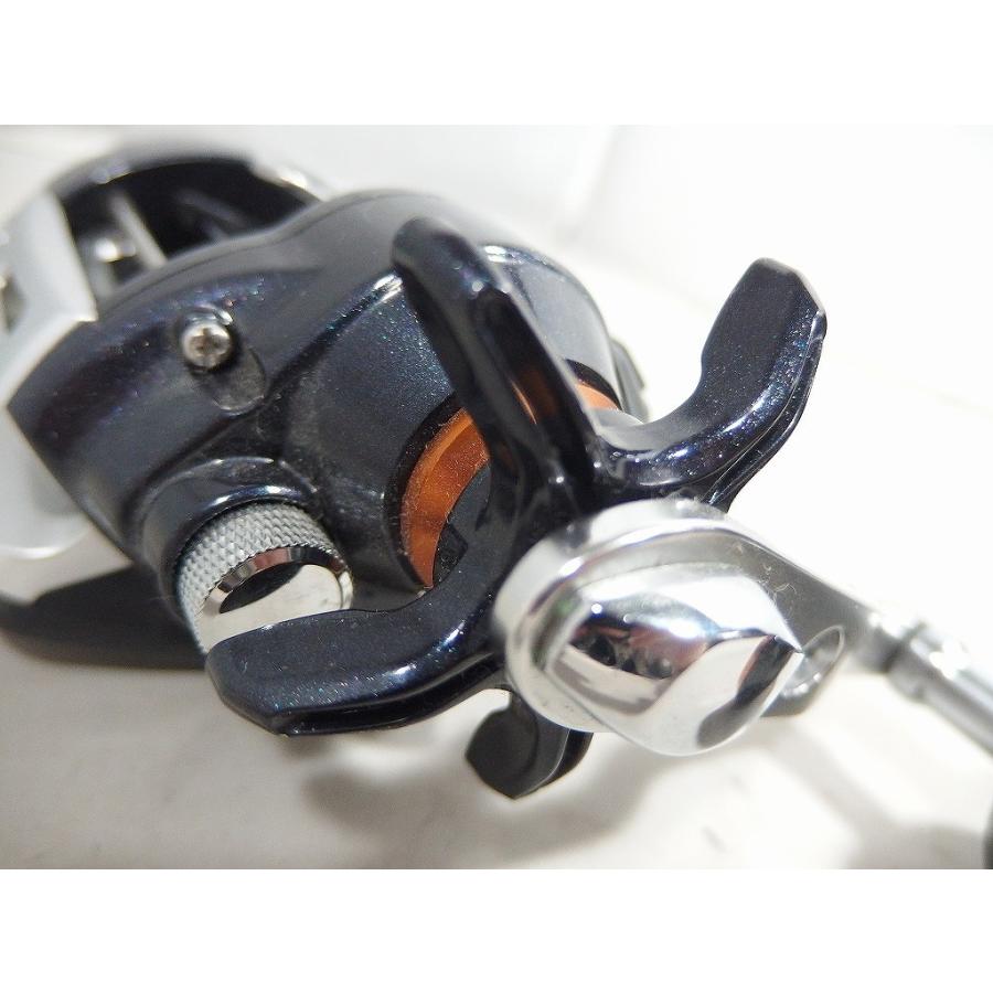 ダイワ DAIWA LIGHT GAME X ICV250 両軸 ベイトリール 黒・銀